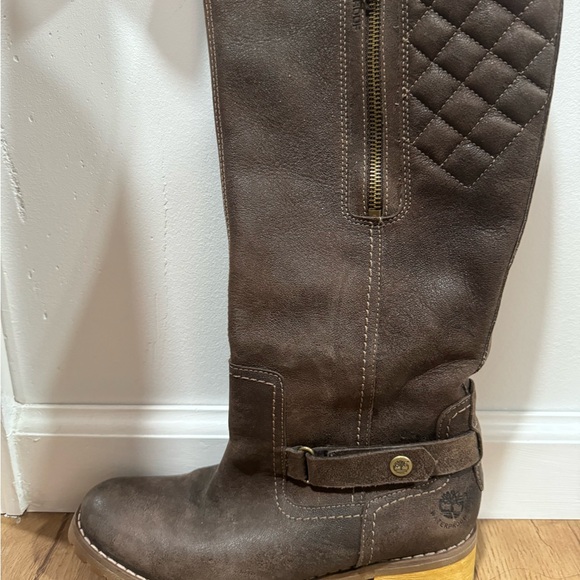 Timberland ladies knee high boots - Picture 3 of 8